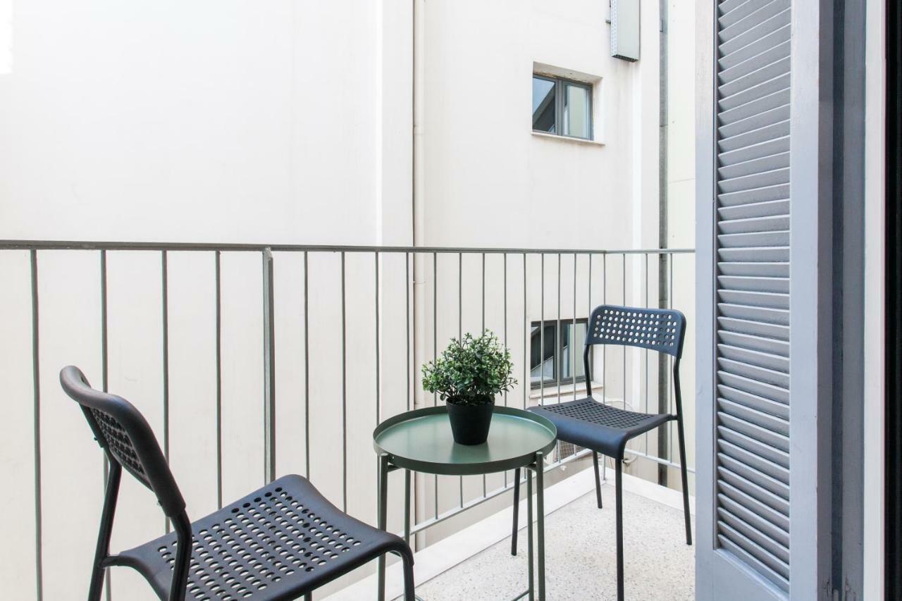 Modern Antique Private rooms near to Acropolis Museum&metro station Athènes Extérieur photo